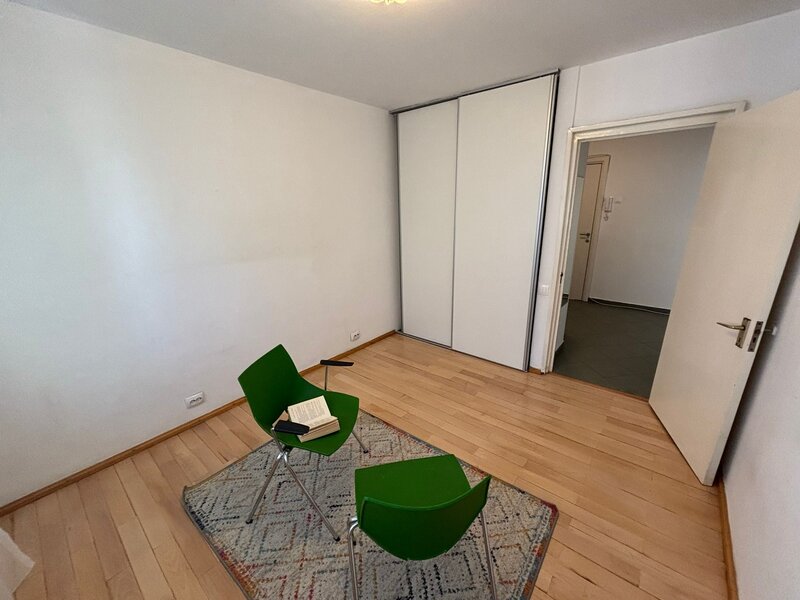 Clucerului, Arcul de Triumf, 3 camere foarte vesele, proaspat renovate.